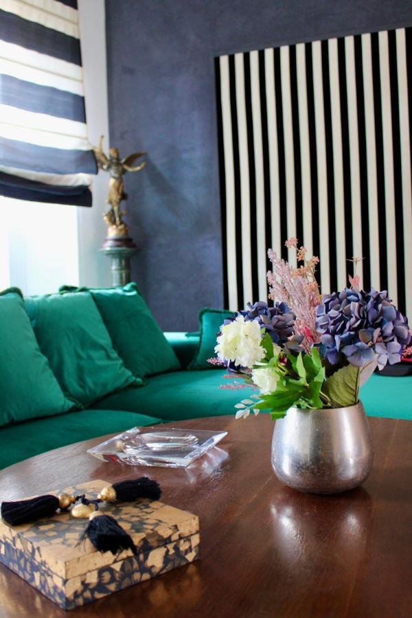 48 Fourty Eight Luxury Apartment