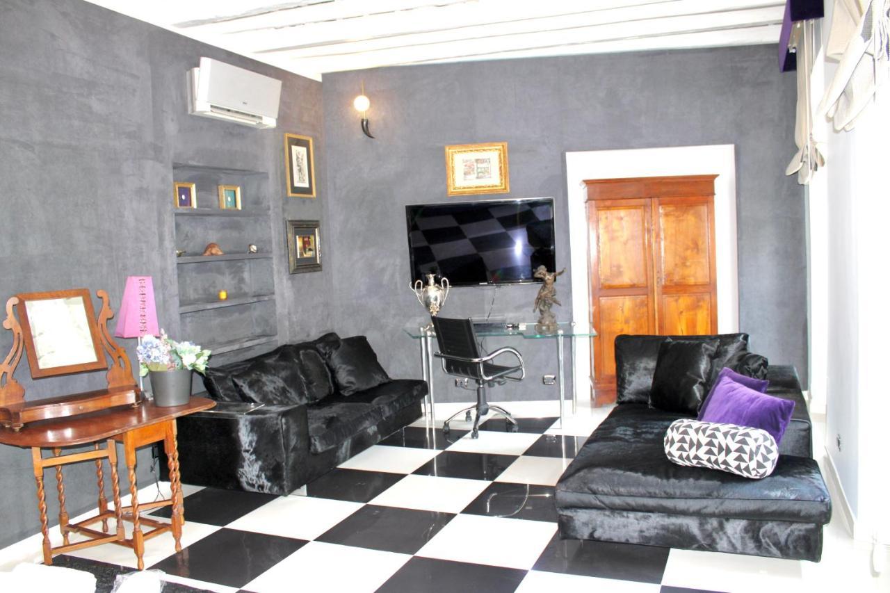 48 Fourty Eight Luxury Apartment Rom